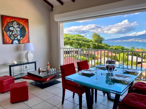 Appartement Bougainvillier Martinique avec vue incroyable - Location saisonnière - Les Trois-Îlets