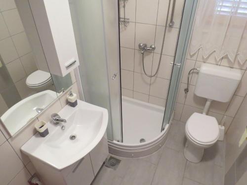 Two-Bedroom Apartment image 1