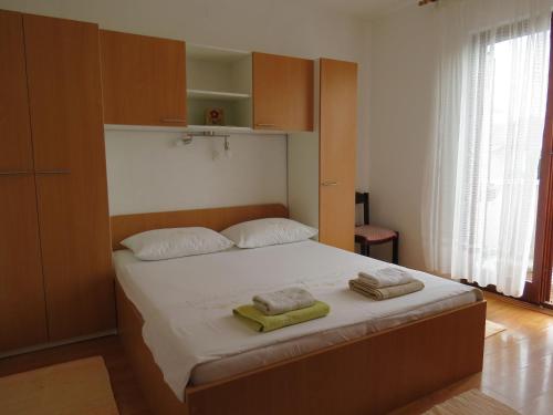One-Bedroom apartment Standard image 5