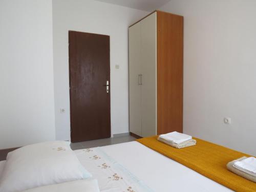 Two-Bedroom Apartment image 4