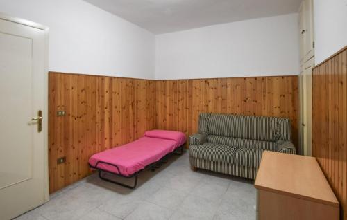 Pet Friendly Apartment In Soverato With Kitchen