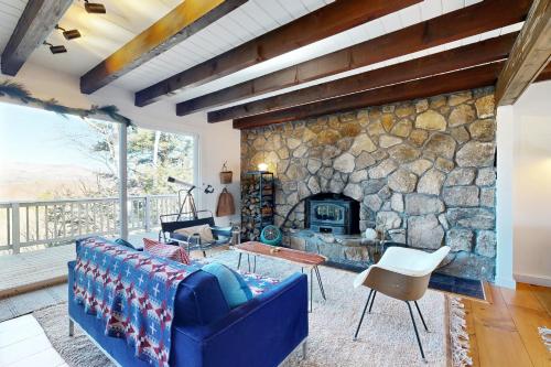 Heart Of The Mountains Heart Of The Mountains