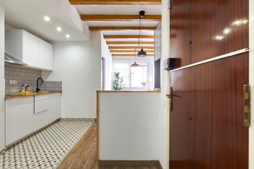 Ol Cute apartment in quiet Olivera st, Barcelona (fotografie 7)