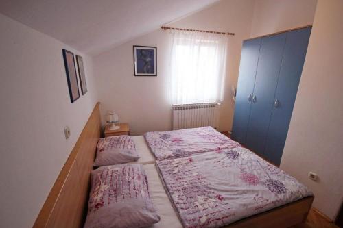 One-Bedroom Apartment - Second Floor image 3
