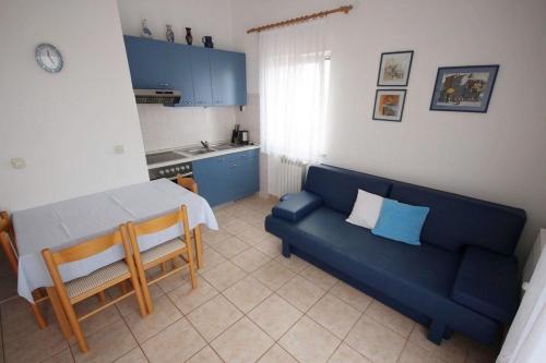 One-Bedroom Apartment - Second Floor image 2
