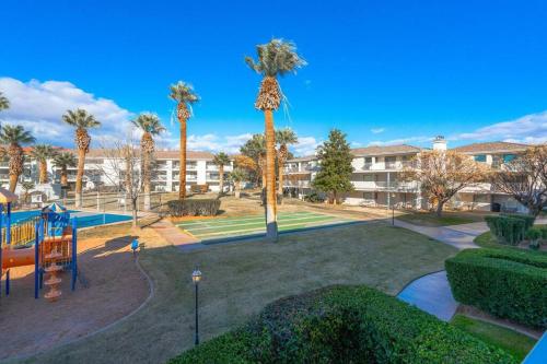 Perfect Family Escape - 3 Bed Condo with Pools Perfect Family Escape - 3 Bed Condo with Pools