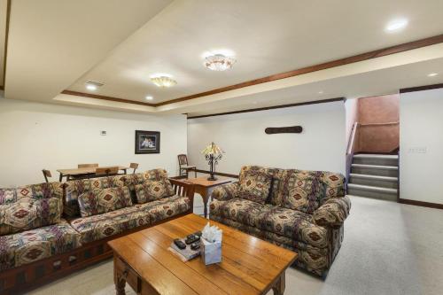 Catamount Lodge - image 7