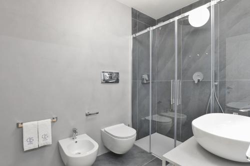 Como Lake Suites - image 6