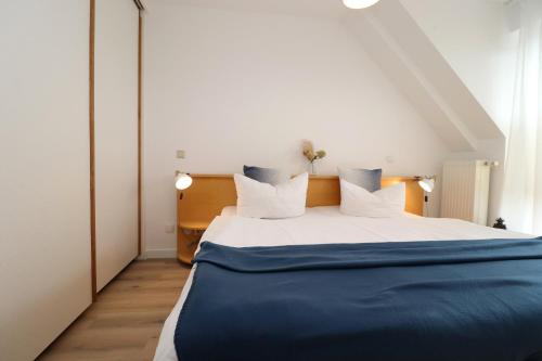 Apartment with Sea View image 10