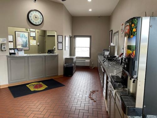 Super 8 By Wyndham Alton in Alton (IL)