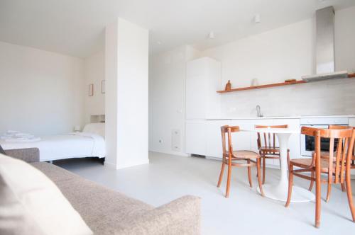 Brezza - Saffi Design Apartments - AmbrogioHost