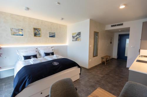 Blue Pearl Elite Apartments