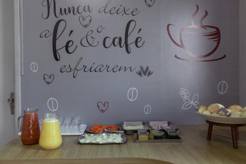 Ételek és italok, Carlton Express Imbiara near Romeu Zema repülőtér