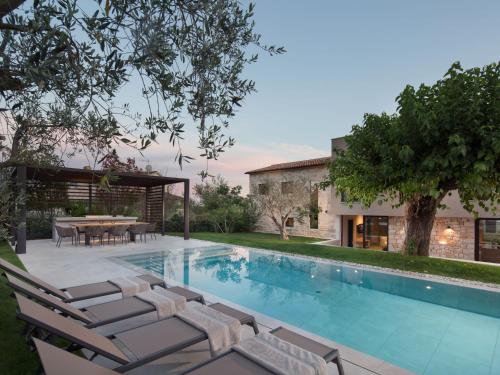 Villa Melon by Interhome in Kirmenjak