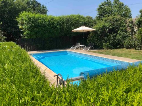 Jasmin Cottage with seasonal Swimming Pool