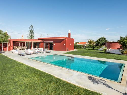 Villa Recanto Murta V6 by Interhome