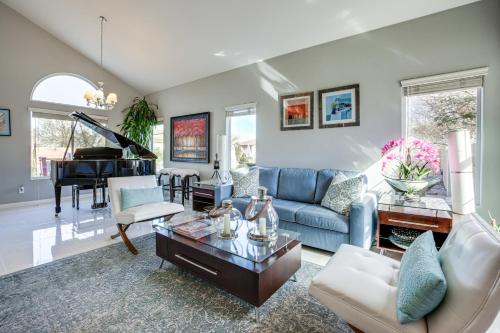 Luxe Henderson Retreat with Pool - 13 Mi to Strip!, Las Vegas (fotografie 5)