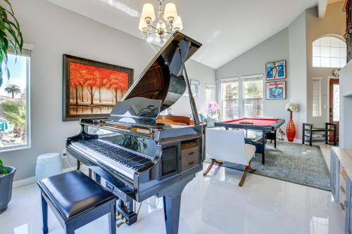 Luxe Henderson Retreat with Pool - 13 Mi to Strip!, Las Vegas (fotografie 6)