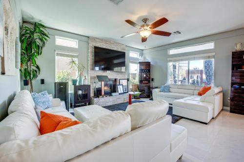 Luxe Henderson Retreat with Pool - 13 Mi to Strip!, Las Vegas (fotografie 7)