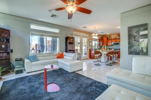 Luxe Henderson Retreat with Pool - 13 Mi to Strip!, Las Vegas (fotografie 8)