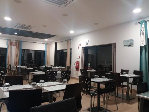 ห้องอาหาร, LPA PEREIRA Hotel restaurante in วีลา เวลยา เด โรเดา