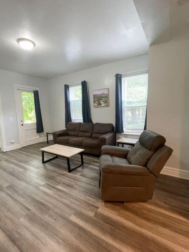 Triple Play Apt 1 All Star Baseball Rentals in Oneonta, USA