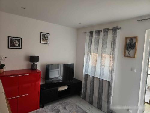 Agréable T2/centre-ville *10 min Gare* - Location saisonnière - Bourgoin-Jallieu