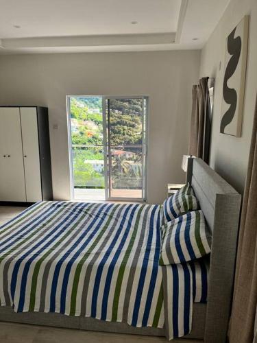 Solaris 2: Peaceful Condo close to Tourist Spots in Марісюл