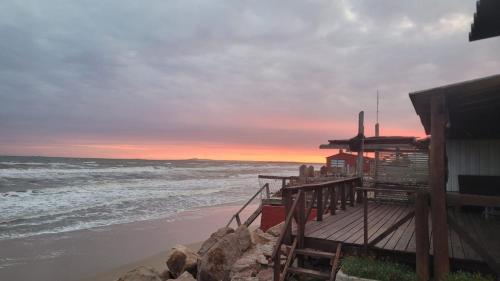 Amanecer en aguas dulces