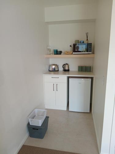 Kitchen, The Views in Company Bay