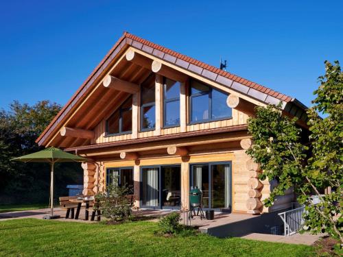 Chalet Schwarzwaldchalet de luxe mit Sauna by Interhome