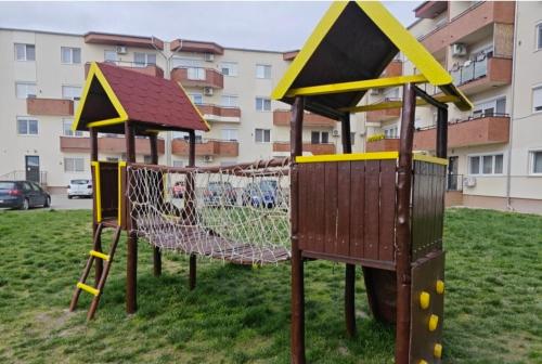 welcome su in Kertvaroš