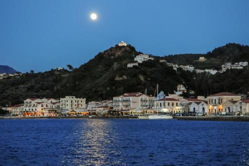 مناطق جذب قريبة, Karlovasi Comfy Retreat in Karlovasi