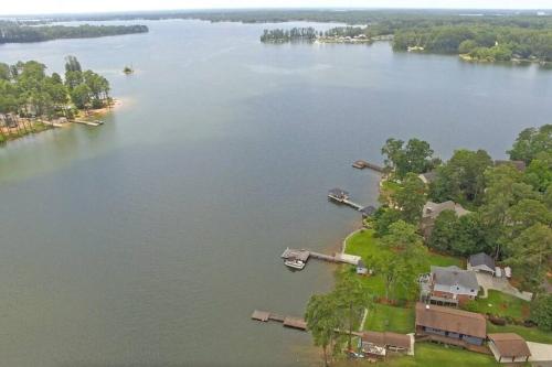 Casa Azul - Lake Murray - Close in - Spa like bath in Chapin, USA