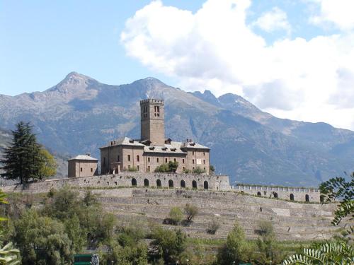 Hotel Col Du Mont