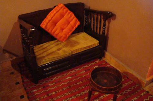2 twin beds