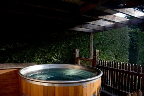Hot tub, Cardrona Hotel in Cardrona