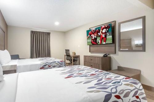 2 double beds