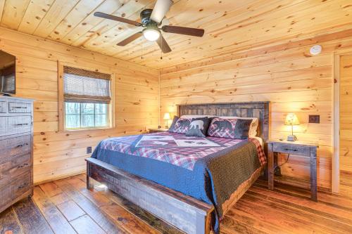 Pando Cabin Modern Amenities and Large Deck - image 2