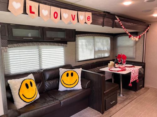 Lake front RV experience close to port Canaveral and Kennedy space center