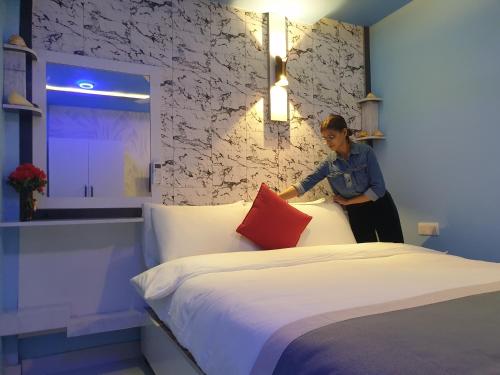 Isle inn {Fuvahmulah) Isle inn {Fuvahmulah)