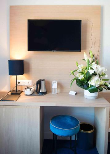 Best Western Hotel Le Sud Room Type - Superior Queen Room