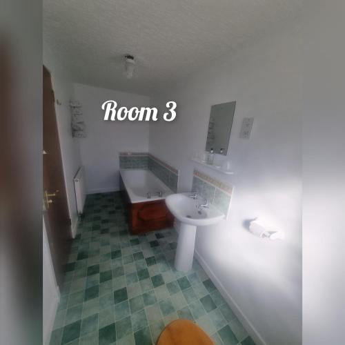 2 twin beds