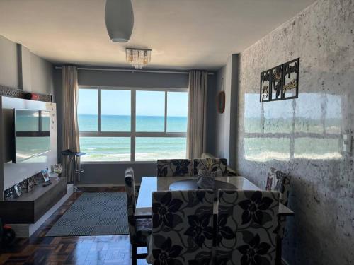 Apartamento vista mar. Beira mar