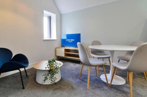 FREE PARKING - 1 BR Salford Royal sleeps 4, Manchester (fotografie 6)