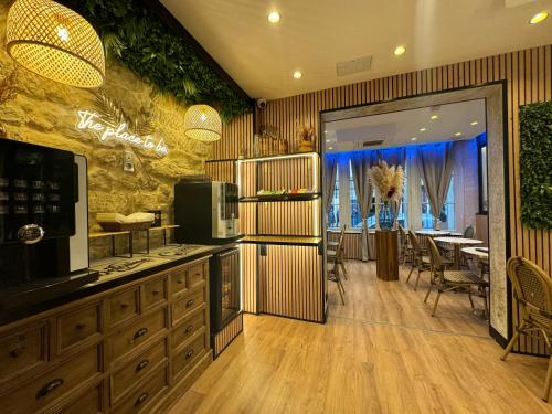 Hotel Nation Montmartre - image 4