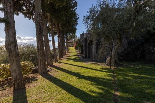 Lussuosa Villa di Design in Sicilia con Piscina e Vista Mare Relax e Comfort a 5 stelle
