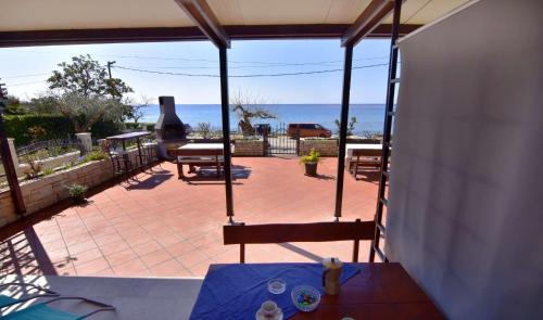 Kilátás, Apartments and rooms by the sea Zambratija, Umag - 22685 in Zambratija