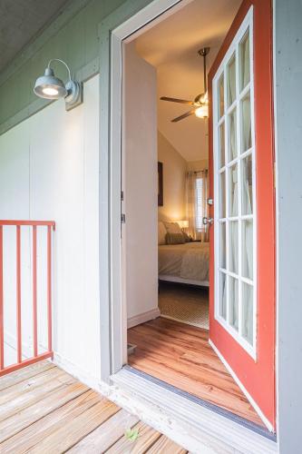 Sasquatch Lodge CDE Sleeps 35 - image 13