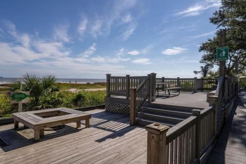 Blissful in Hilton Head Island Waterfront